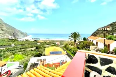 Image de Maison rurale avec terrasse vue incroyable sur la mer