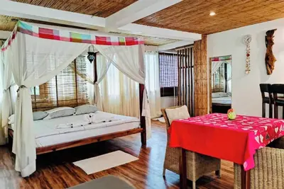 Image de Charming Studio with Kitchen and Air Con – 4 Min Walk to Beach
