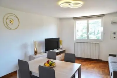 Image de Domus Arvali - 73sqm Family Apartment with Terrace in Rome