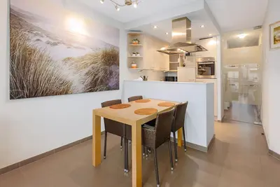 2 bedroom accommodation in Oostduinkerke