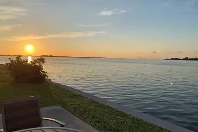 Direct waterfront home on the Gulf of Mexico. Dunedin.