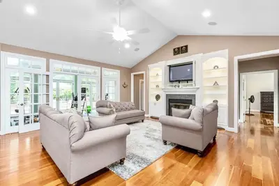 Image de Spacious & Private Retreat Near Downtown & Nc Zoo!