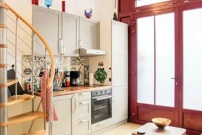 Image de Charmant studio + mezzanine proche Buttes-Chaumont
