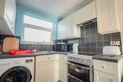 Image de Guest Homes | Lechlade Road