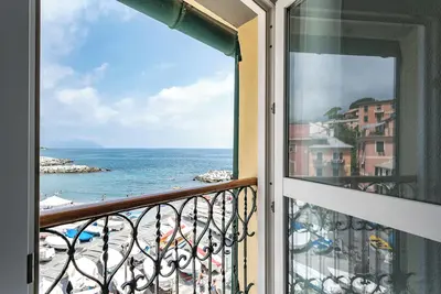 Image de 1 Room Apartment with sea view