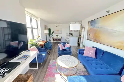 Image de Luxury 2br-1ba - 10 min to Nyc - Elevator - Laundry - Gym - Roofdeck - Hoboken