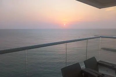 Image de Palmetto Sunset 1002 deluxe 2Br