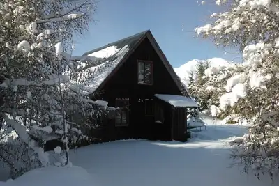 Image de Cosy family and pet friendly chalet with spa in a fabulous scenic alpine setting