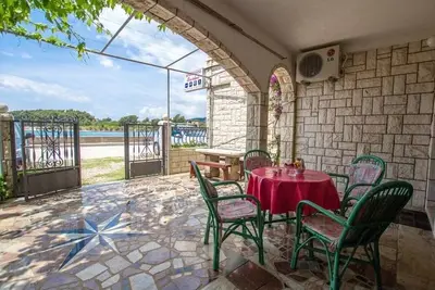 Image de Appartements Juri (10209-A8) - Sucuraj - île de Hvar