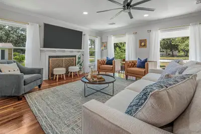 Image de Charming 3-bedroom house with WiFi, Ac in fabulous Bryan