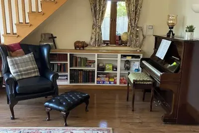 Image de Beautiful unique 4 bed barn conversion near York\n\n