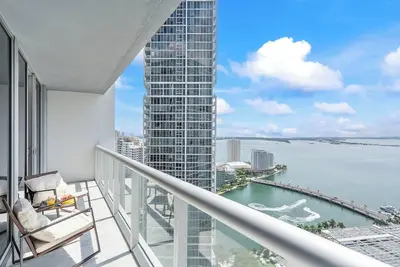 Image de Luxury Waterfront 2 Bdrs condo at Icon Brickell - W Hotel