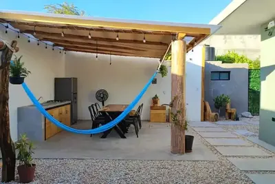 Image de Casa Alaia 2br: Garden and Terrace near Malecón