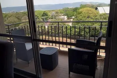 Image de Nice apartment in Ricaurte with 2ac and parking space.