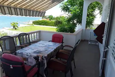 Image de Appartements Frane (10496-A1) - Barbat - île de Rab