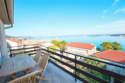 Image de Appartement Marin (105451-A2) - Tkon - île de Pasman