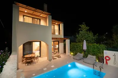 Image de Idyllic Escape: 2br Corfu Villa, Heated Pool, 7 Mins to Airport