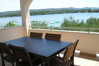 Appartements Ivo (107291-A2) - Veli Rat (Dugi otok)