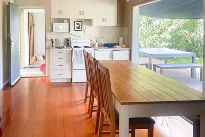 Image de Hosts on the Coast Fisherman's Delight