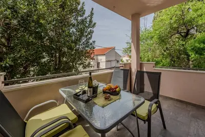 Appartements Mil (111871-A1) - Karlobag