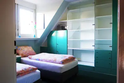 Image de Cozy 2-room apartment in Düsseldorf R10