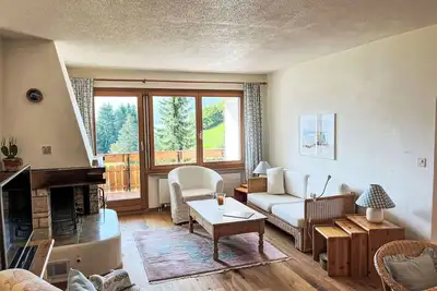 Image de Joli appartement pour 4 personnes avec Wifi, piscine, Tv, balcon, animaux admis et vue panoramique