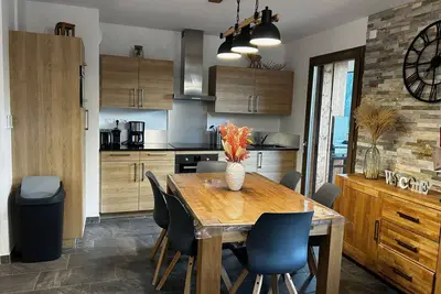 Image de Appartement spacieux 3 pièces, 6 personnes, parking et WiFi à Châtel