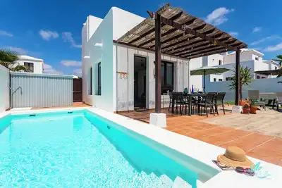 Image de Villa OliRal is a luxury holiday villa with a contemporary homely feel.