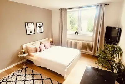 Image de Stylish apartment at Homburg University Hospital, all inclusive