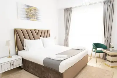 Image de 2br apartment on Jbr, Beach front, Pool