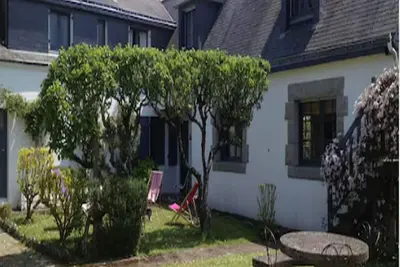 Image de Maison de caractere avec jardin fruitier