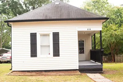 Image de Cozy Nest Cottage in downtown Kannapolis