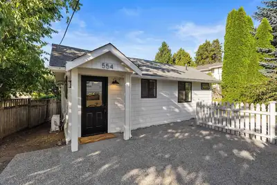 Image de Serene cottage in charming Edmonds