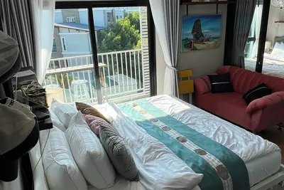 Image de Cozy 2-King Beds in a One-Bedroom Condo in Fabulous Rawai Phuket, Thailand!