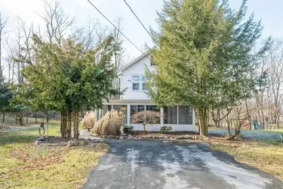 Image de Sip, Stay & Explore! Minutes Away From Wineries, Greenwood Lake & Hiking Trails