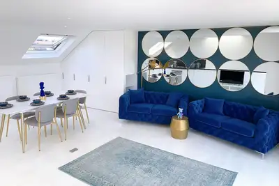 Image de Nottinghill family-size penthouse, with amazing terrace views & alfresco dining.