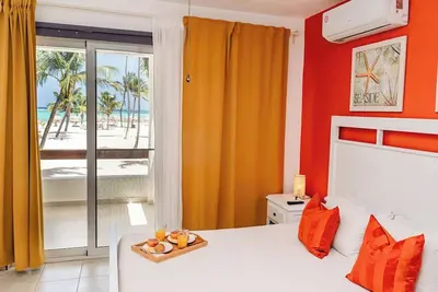 Image de Stunning Beachfront 3-Bdr Apartment. Stm L202