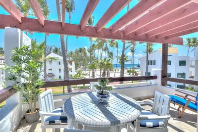 Image de Beautiful Beachfront 2-Bdr. Stm D301