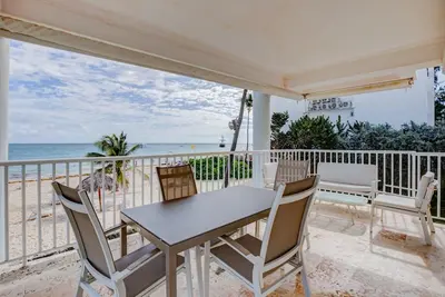 Image de Exclusive Beachfront Apartment - H-202 3bdr