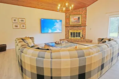 Image de Spacious & Lovely 4-Br Home Minutes to Wec, Hits