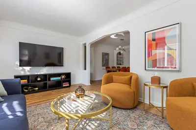 Image de Family-Friendly 3br with Sunroom & Outdoor Area