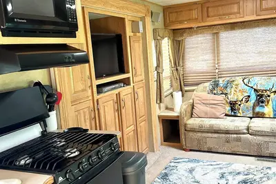 Image de Cozy mobile home in Lake Pleasant Beaver. 10 minutes to Forks - twilight.