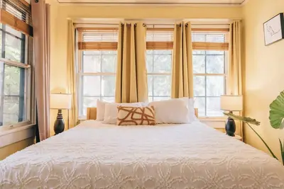 Image de Ut Historic Victorian Family Retreat ❤️ Mints to Dtwn w/ FreeParking