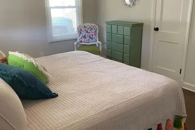 Image de Charming 2-bedroom house with WiFi and Ac in brilliant Montgomery