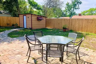 Image de Sweet Cottage 5 mi to Legoland & 0. 5 mi to dwntwn