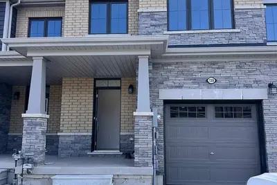 Image de New 3-Br Home | King | 75\" Tv | Close to Falls | Parking