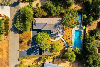Charming & Tranquil Home in Wine Country with Game Room and Pool
