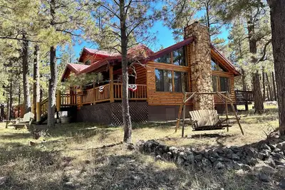 Image de Pines Cabin in Tall Pines