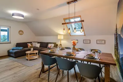 Image de Appartement 'Appartement Bergblick' avec vue sur les montagnes, terrasse partagée et Wi-Fi