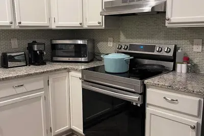 Image de Charming 3-bedroom house with WiFi and Ac in lovely Lexington.